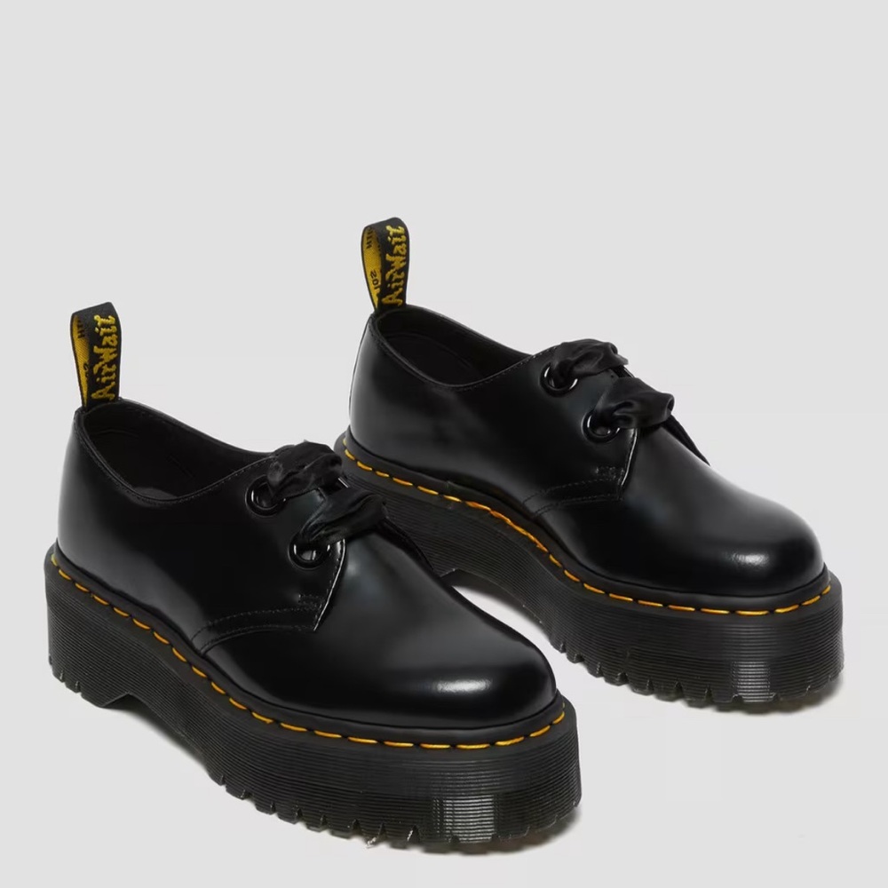 Doc Marten - HOLLY WOMEN'S LEATHER PLATFORM SHOES - size 8